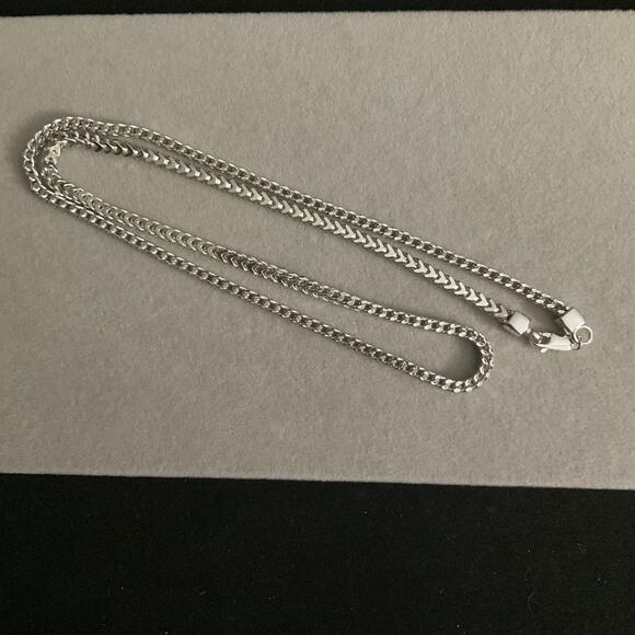 NEW- Solid 3.5mm Italian Franco Link Chain 24in Rhodium/ 925 Sterling Silver - Picture 9 of 9